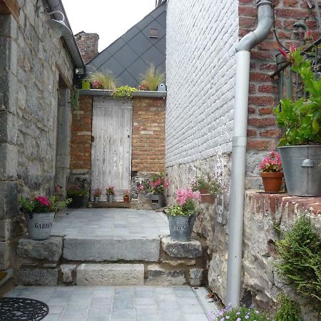 Autrefois Chez Lina Villa Dinant Luaran gambar